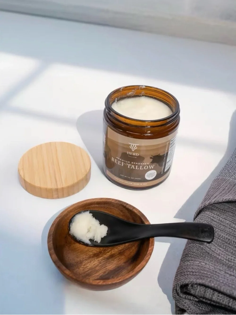 Premium Rendered Beef Tallow - Picture 2 of 3